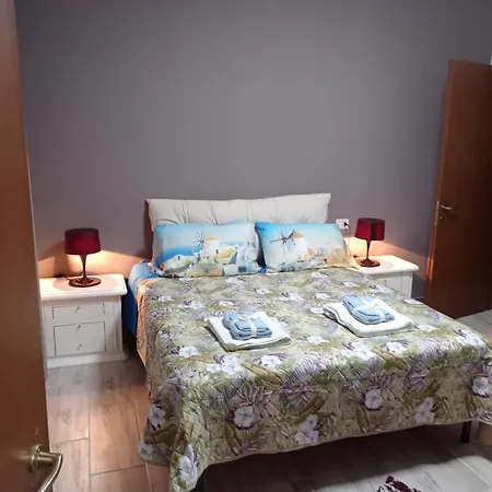 Leo Nocleg ze śniadaniem 3*